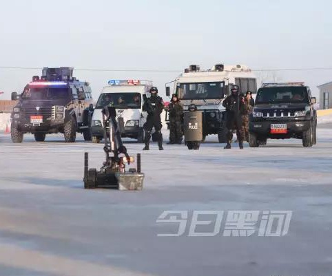 黑河反恐防爆實戰！看凌天排爆機器人如何在零下25&deg;迅速出擊。