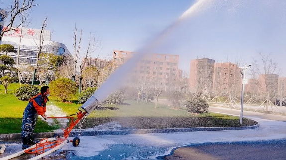 【又見飛雪，飄于智能裝備】手持式、推車式中倍泡沫發(fā)生器（兩款）